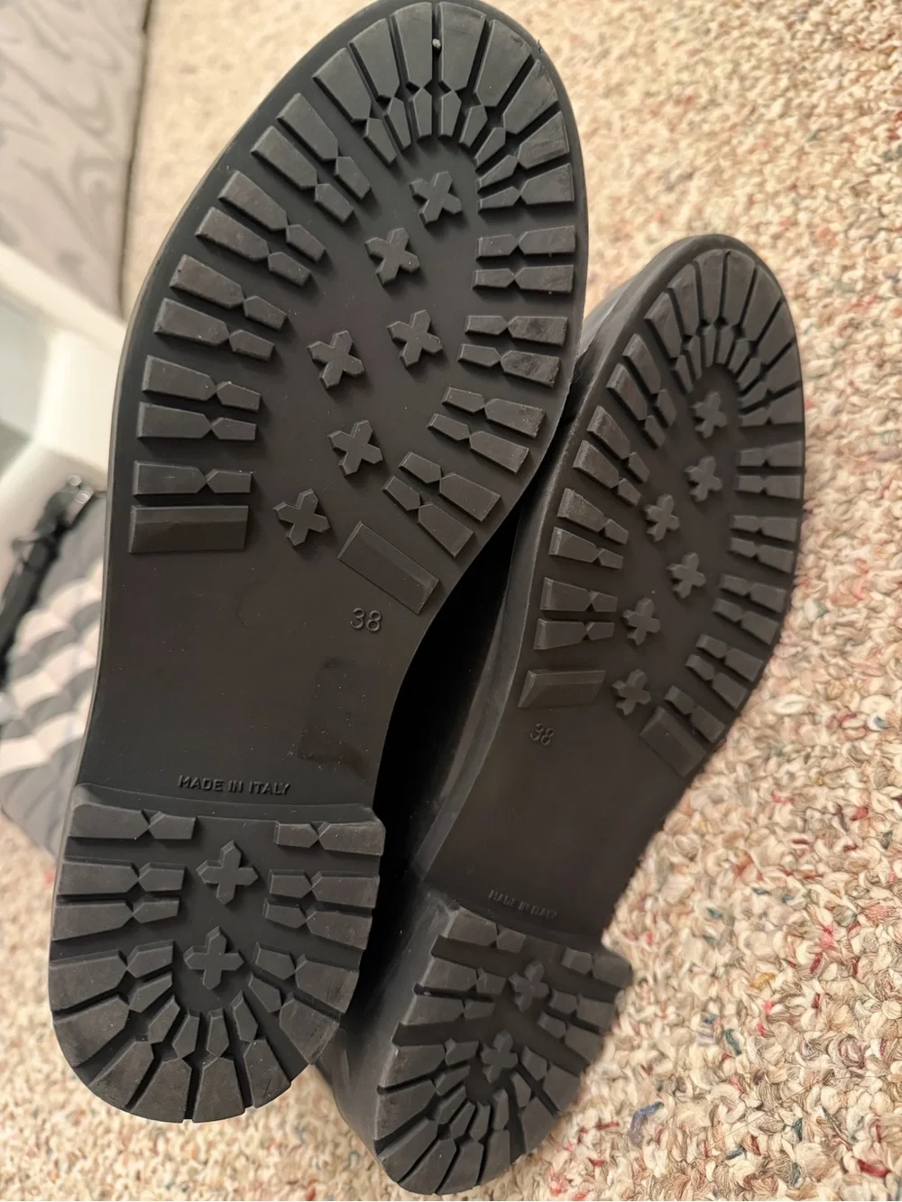 Burberry 100% authentic